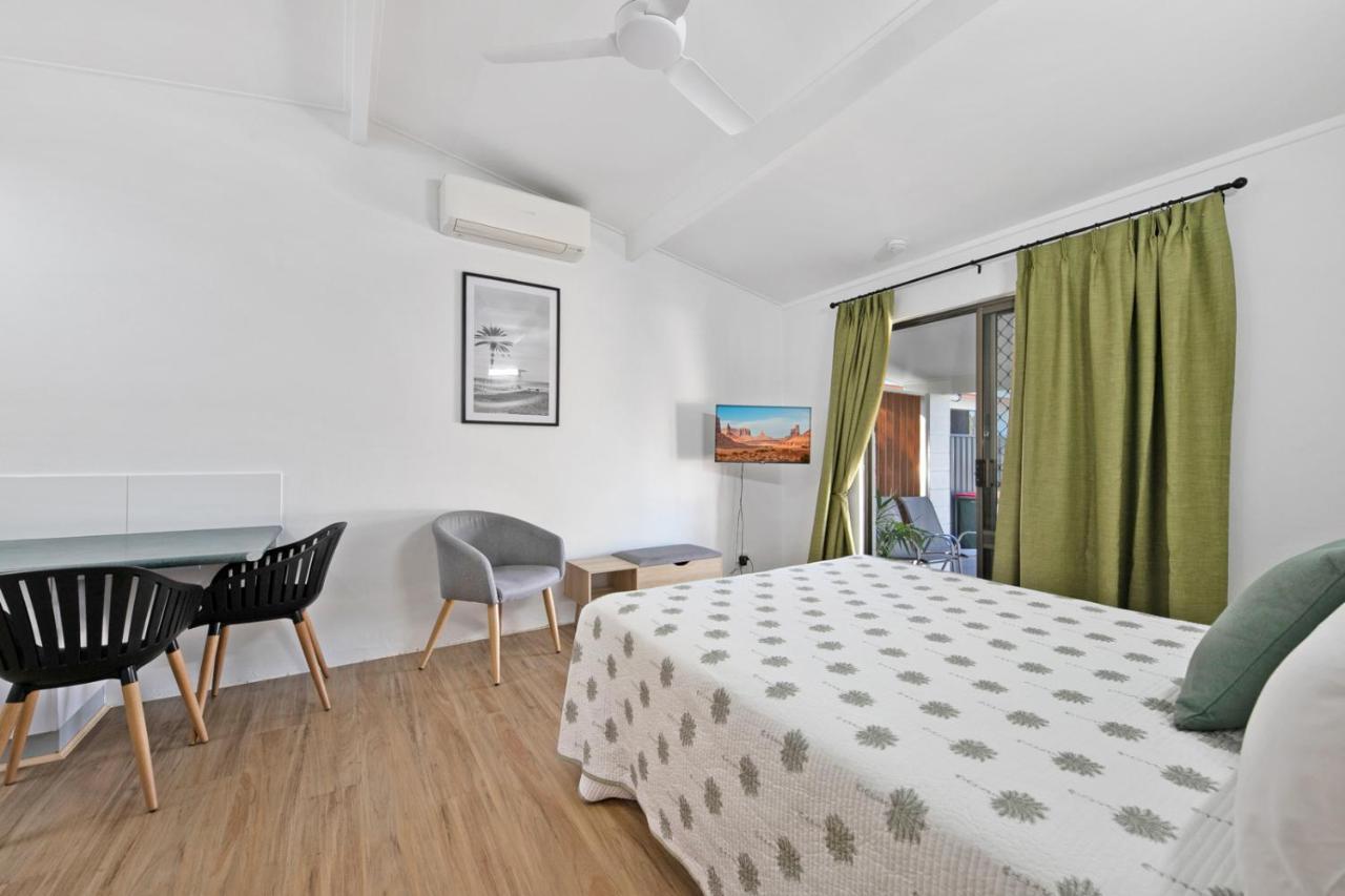 Kinka Palms Motel Yeppoon Εξωτερικό φωτογραφία
